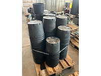 Partij diverse ronde pvc potten voor tuinbouw (175x) - afbeelding 5 van  11