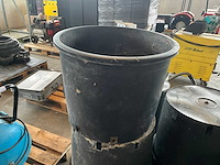 Partij diverse ronde pvc potten voor tuinbouw (175x) - afbeelding 6 van  11
