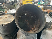 Partij diverse ronde pvc potten voor tuinbouw (175x) - afbeelding 7 van  11