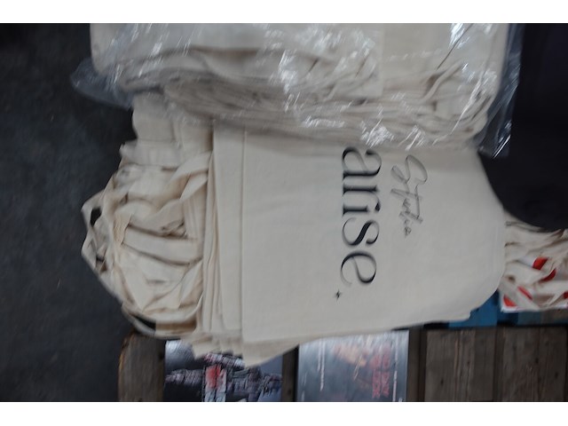 Partij diverse rugzakken + tassen - afbeelding 2 van  9