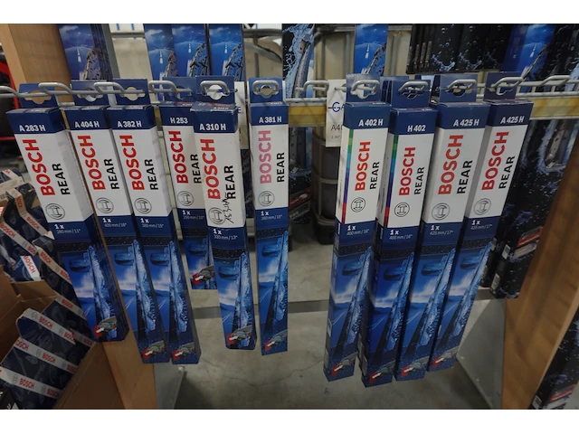 Partij diverse ruitenwissers bosch - afbeelding 5 van  10