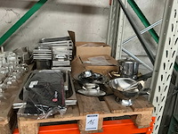Partij diverse rvs keukenbenodigdheden
