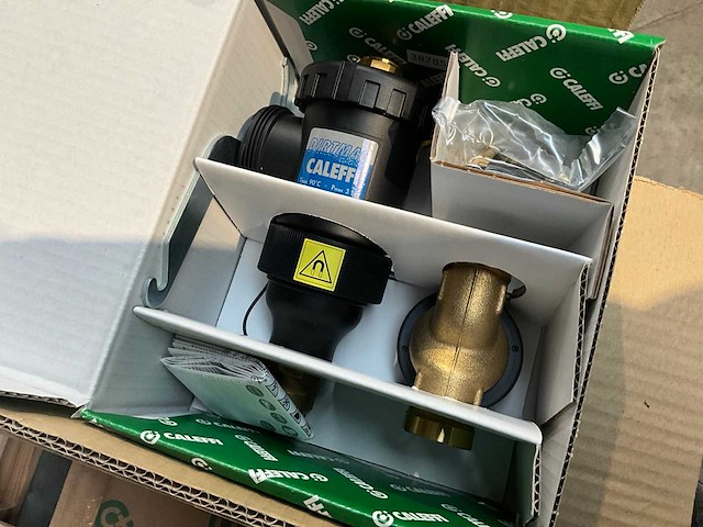 Partij diverse sanitair benodigdheden - afbeelding 2 van  7