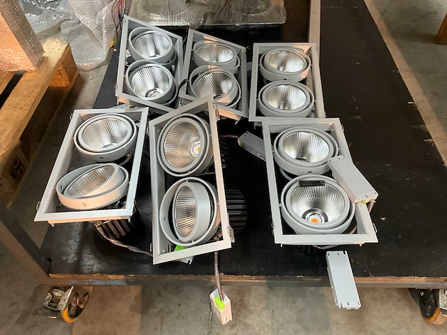 Partij diverse sanitair en verlichting - afbeelding 2 van  6