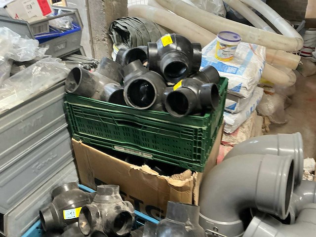 Partij diverse sanitaire installatiematerialen - afbeelding 4 van  7