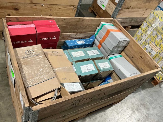 Partij diverse sanitairkranen - afbeelding 2 van  4