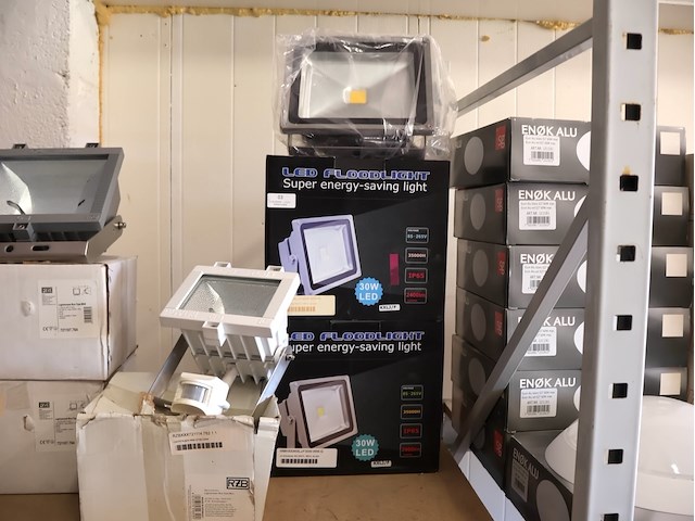 Partij diverse schijnwerpers - afbeelding 4 van  5