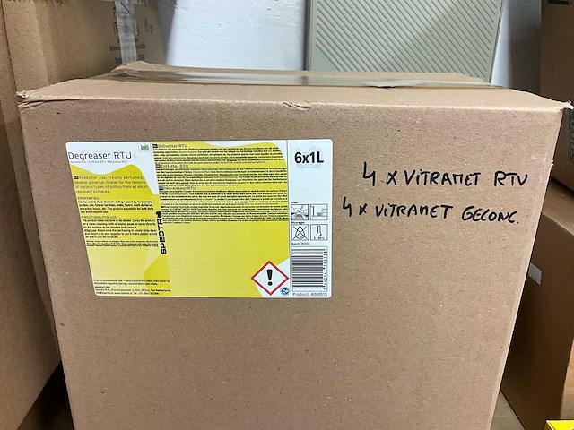 Partij diverse schoonmaakmiddelen en materialen schoonmaakmiddel - afbeelding 5 van  19
