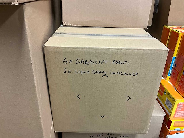 Partij diverse schoonmaakmiddelen en materialen schoonmaakmiddel - afbeelding 6 van  19