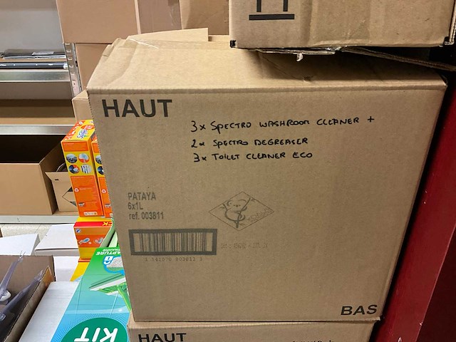 Partij diverse schoonmaakmiddelen en materialen schoonmaakmiddel - afbeelding 8 van  19