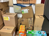 Partij diverse schoonmaakmiddelen en materialen schoonmaakmiddel - afbeelding 14 van  19