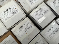 Partij diverse schroeven en isolatiepluggen - afbeelding 6 van  8