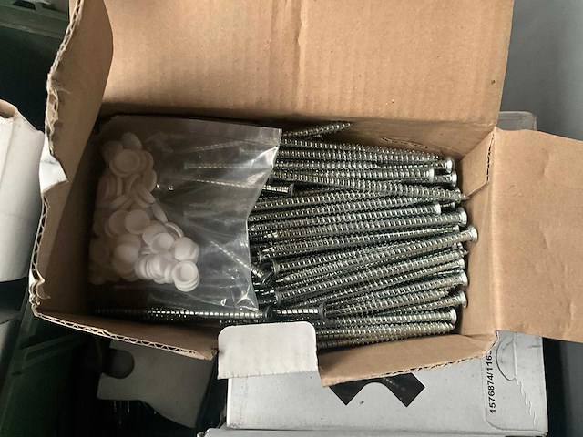 Partij diverse schroeven inoutic en spax (12775 stuks) - (kp1010) - afbeelding 2 van  9