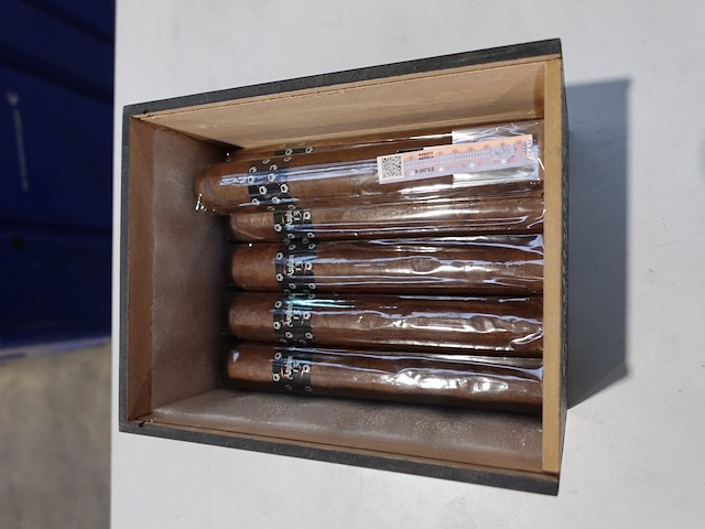 Partij diverse sigaren - afbeelding 5 van  21