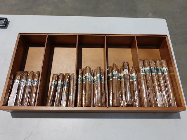 Partij diverse sigaren - afbeelding 10 van  19