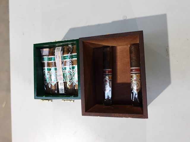 Partij diverse sigaren - afbeelding 11 van  18