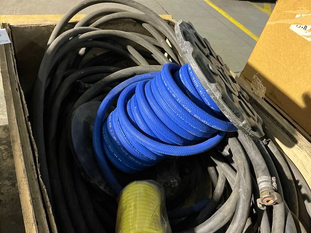 Partij diverse slangen - afbeelding 5 van  5