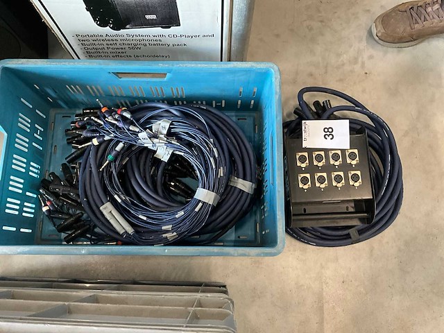 Partij diverse snakes audio bekabeling - afbeelding 1 van  3