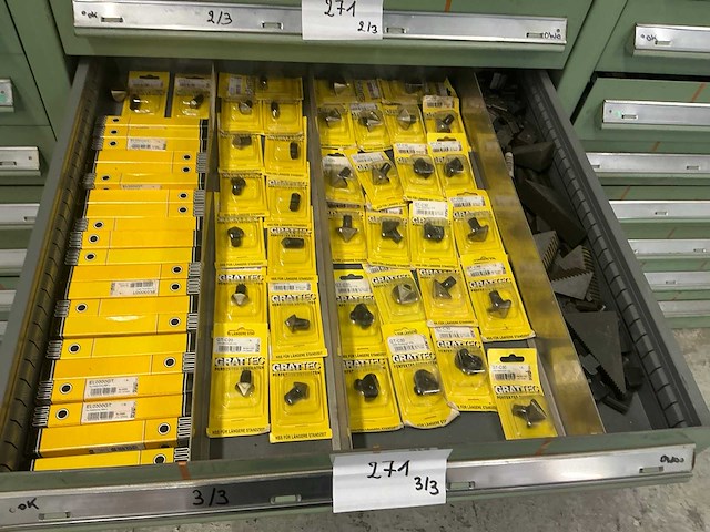 Partij diverse snijgereedschappen - afbeelding 2 van  12