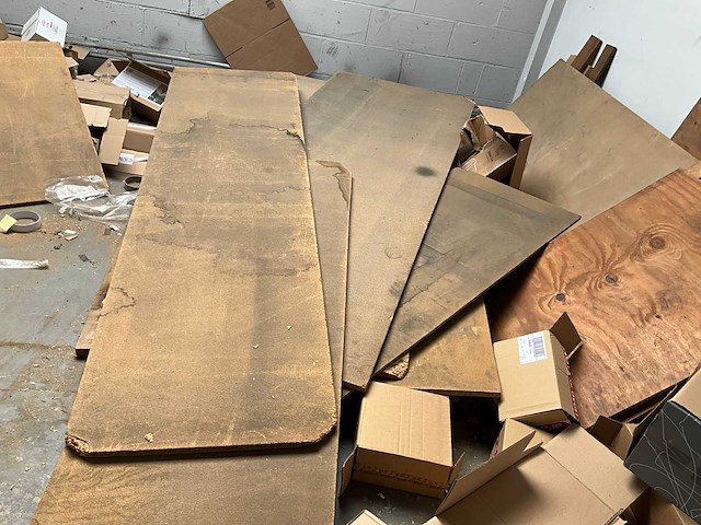 Partij diverse spaanplaat - afbeelding 2 van  19