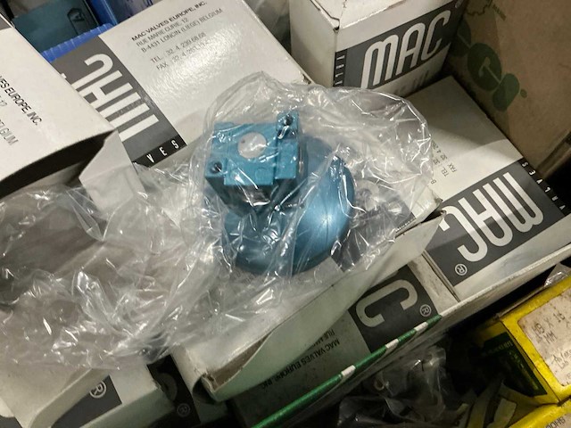 Partij diverse spare parts - afbeelding 4 van  7