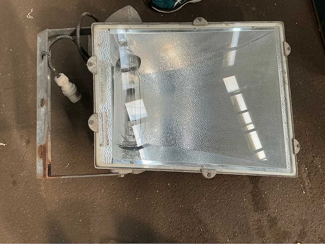 Partij diverse spots, armaturen en lampen - afbeelding 4 van  8