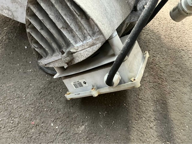 Partij diverse spots, armaturen en lampen - afbeelding 5 van  8