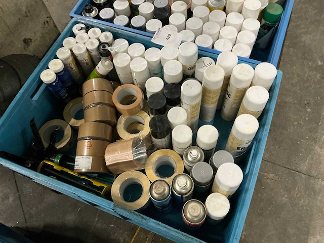 Partij diverse spuitbussen - afbeelding 3 van  7