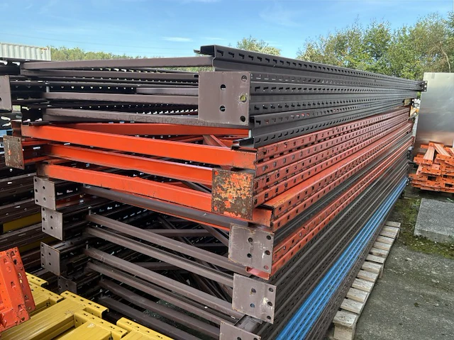 Partij diverse staanders voor palletstelling - afbeelding 4 van  7