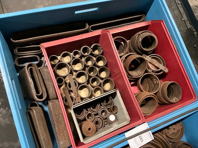 Partij diverse stalen onderdelen - afbeelding 5 van  5