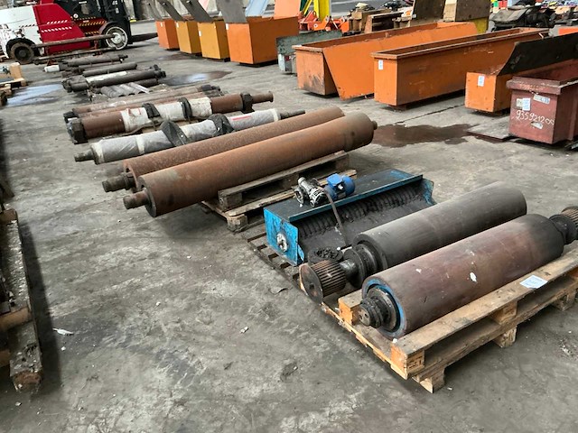 Partij diverse stalen rollen - afbeelding 1 van  10