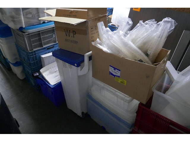 Partij diverse stapelbakken en hobbyboxen - afbeelding 5 van  5