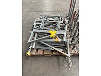 Partij diverse steigeronderdelen (55x) - afbeelding 3 van  8