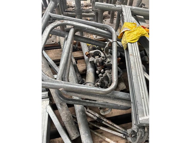 Partij diverse steigeronderdelen (55x) - afbeelding 8 van  8