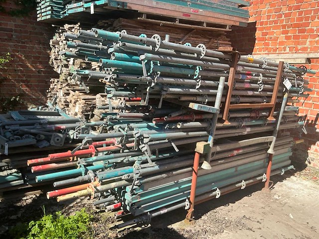 Partij diverse steigeronderdelen - afbeelding 3 van  5