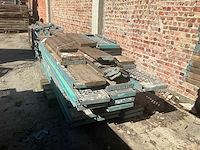 Partij diverse steigervloeren en bouwhout - afbeelding 3 van  4