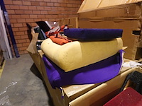 Partij diverse stoelen + onderdelen stoel - afbeelding 8 van  12