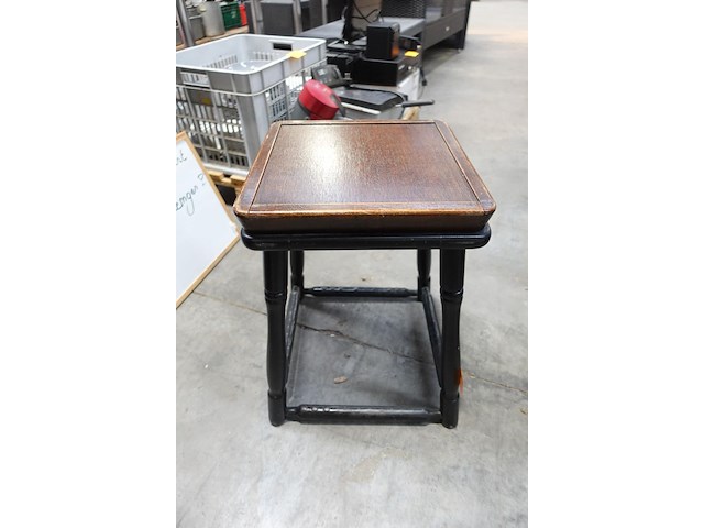 Partij diverse stoelen - afbeelding 2 van  8