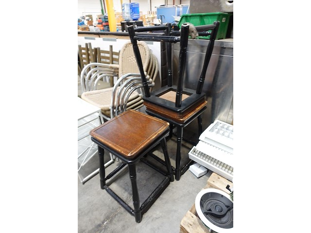 Partij diverse stoelen - afbeelding 3 van  8