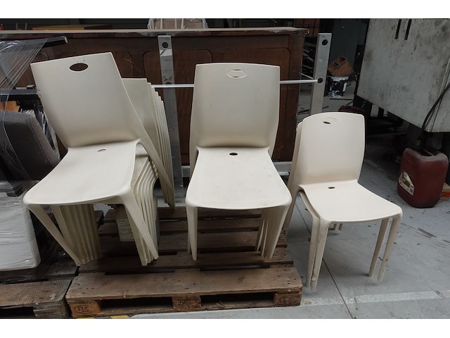 Partij diverse stoelen - afbeelding 3 van  14