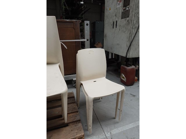 Partij diverse stoelen - afbeelding 6 van  14