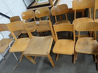 Partij diverse stoelen - afbeelding 2 van  3
