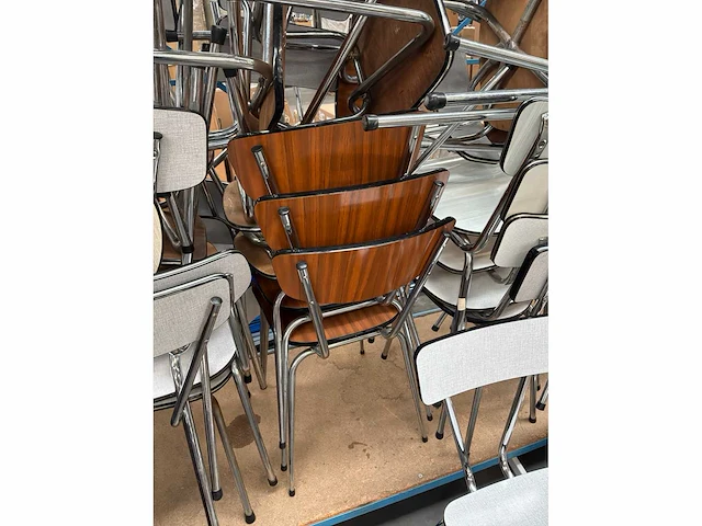 Partij diverse stoelen - afbeelding 4 van  5