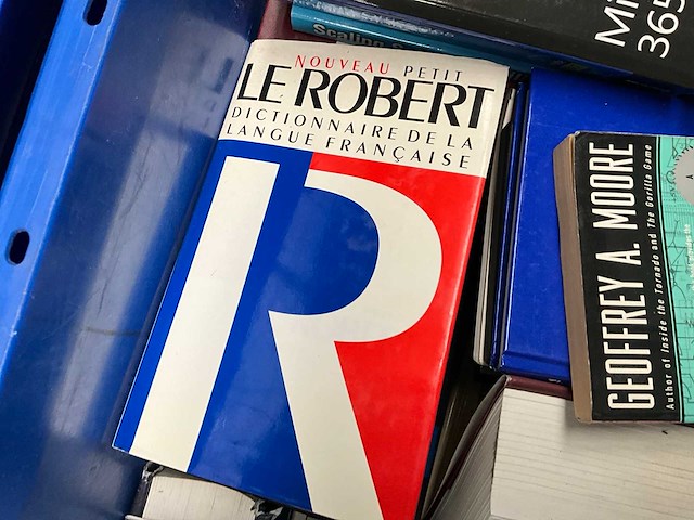 Partij diverse studieboeken en romans - afbeelding 3 van  15