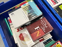 Partij diverse studieboeken en romans - afbeelding 11 van  15