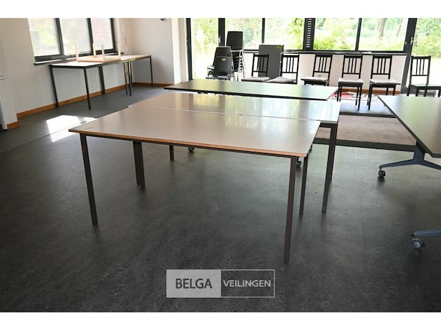 Partij diverse tafels - afbeelding 2 van  5