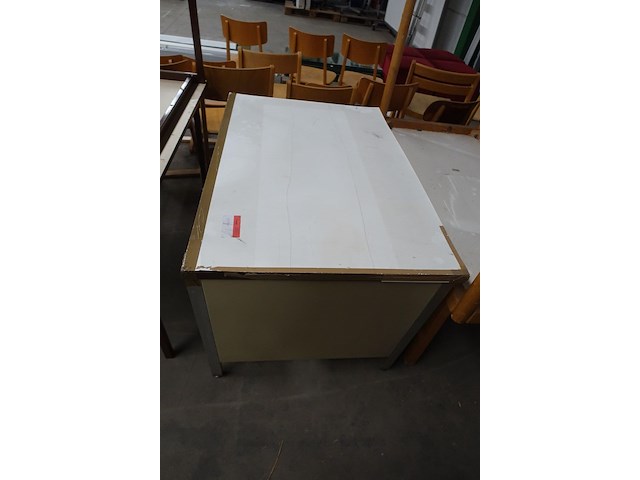 Partij diverse tafels - afbeelding 3 van  4