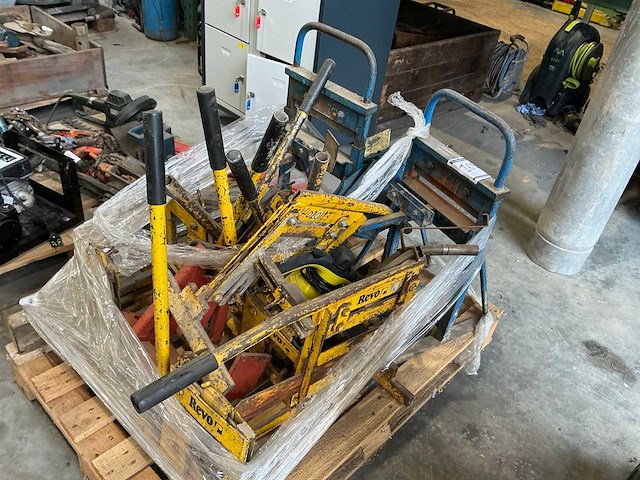 Partij diverse tegelheffers - afbeelding 3 van  3