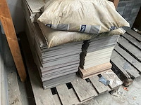 Partij diverse tegels en toebehoren - afbeelding 8 van  26