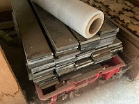 Partij diverse tegels en toebehoren - afbeelding 24 van  26